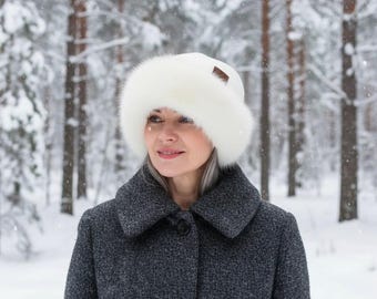 Women’s Winter Cashmere Double Layer Hat – Elegant Faux Fur Trim Beanie, Warm & Stylish Gift for Her