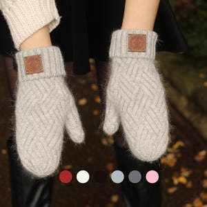 Women’s Cashmere Mittens – Soft, Warm & Stylish Gloves, Perfect Winter Gift for Her (Many Colours)