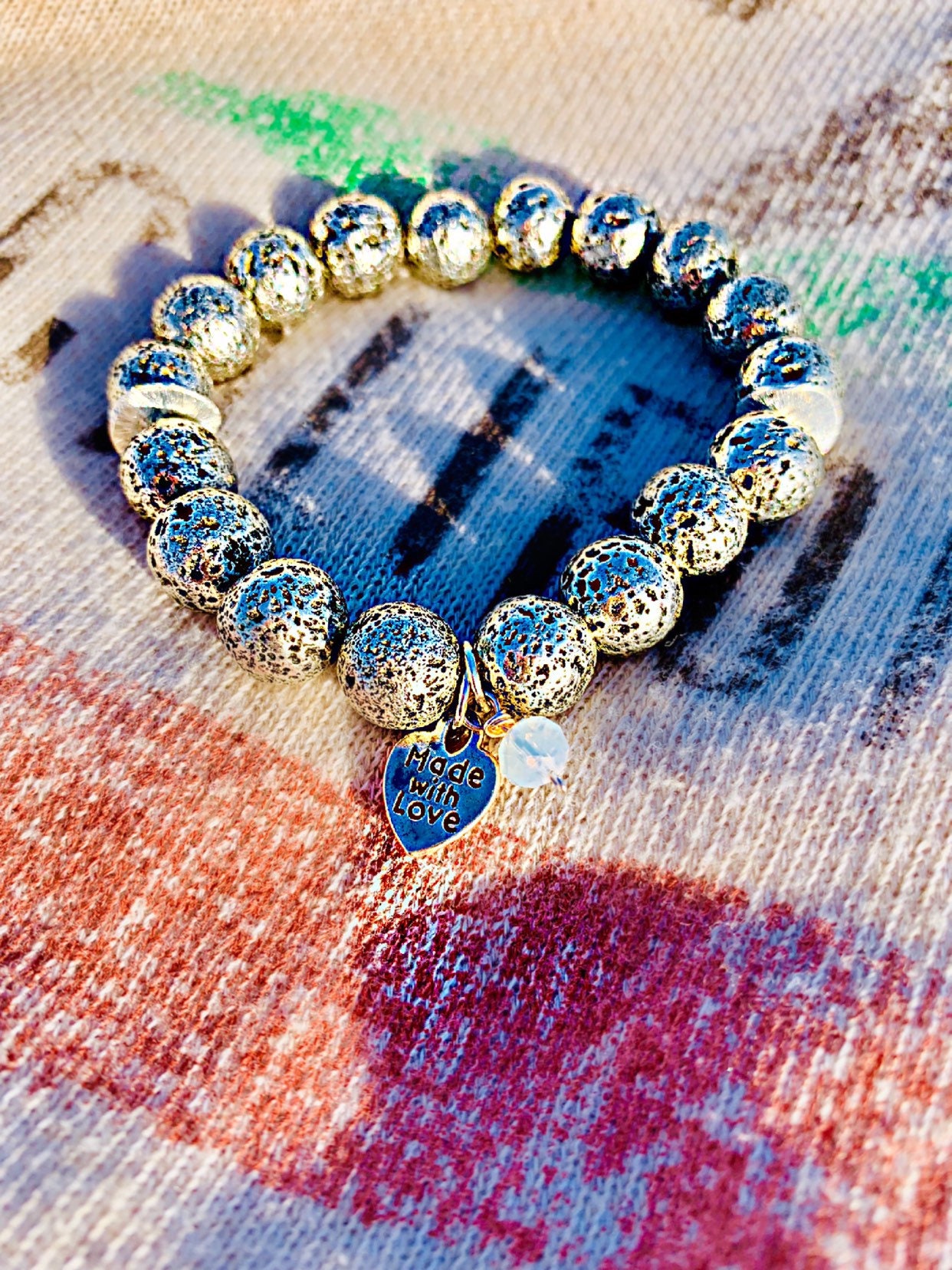 Lapis Lazuli Bracelet - Elastic - Dragonfly Art and Soul Metaphysical Shop
