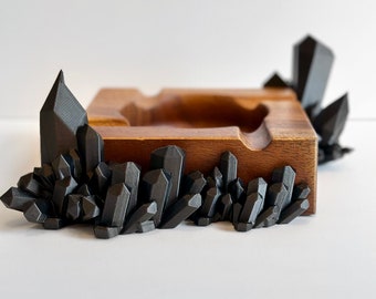 Crystal Ashtray: Walnut Wood Tray with 3D Printed Decor