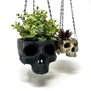 Hanging Skull Planter, 3D Printed Skull Pot, Skull Flower Pot, Halloween Decor, Spooky Planter