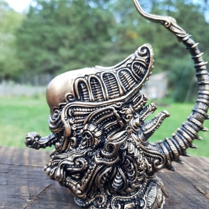 Little Xenomorph (Free shipping in the US)