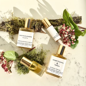 MUDITA Premium Botanical Perfume - Natural Perfume Oil - Hand Crafted Perfume - Exotic Floral Tuborose, Patitgrain, Neroli, Jasmine