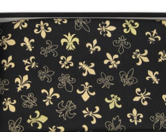 Golden Fleur De Lis Cummerbund and Bow Tie Set