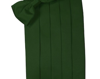 Elegant Hunter Green Tuxedo Accessories, Cummerbund and Bow Tie in Assorted Patterns, for Weddings