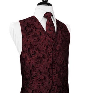Geweven Paisley smokinghemd en stropdas met bijpassende zakdoek