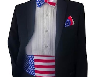 Patriotic Spirit of America Cummerbund, Bowtie et Hanky Set