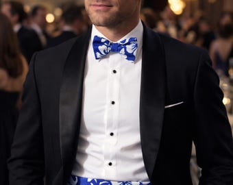 Royal and White Pareaus Floral Cummerbund & Bow Tie, Elegant Men’s Formal Accessory, Wedding