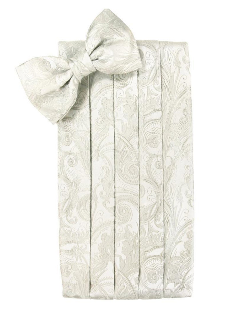 cumberbund and bow tie pattern