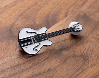 Tom DeLonge White Gibson ES-333 Hollowbody Guitar Soft Enamel Pin