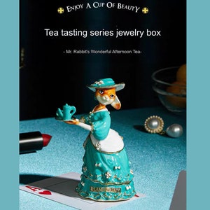 Pudełko na biżuterię z emalii Króliczek Blanbunny Tea Series "Miss Clover"