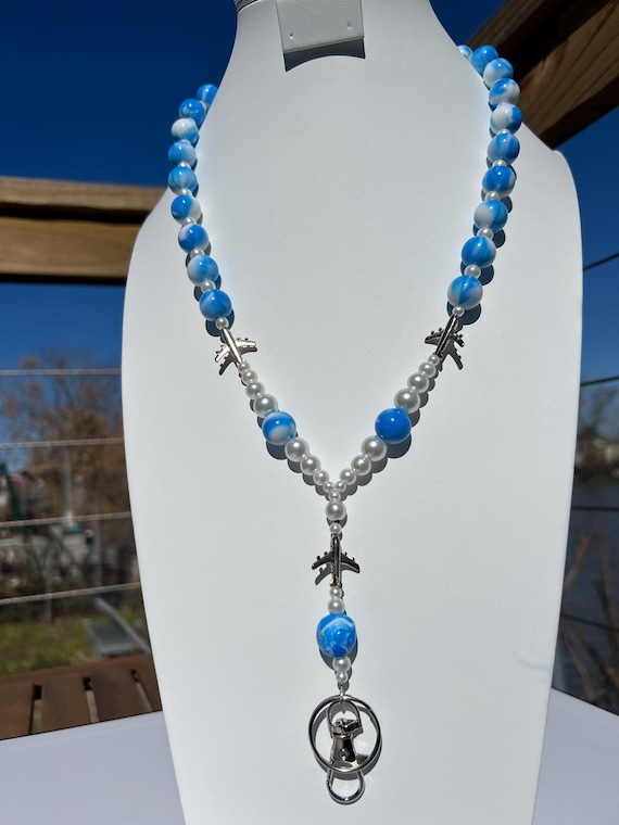 Aviation Badge Holder – Safety Breakaway Lanyard for Airport Staff