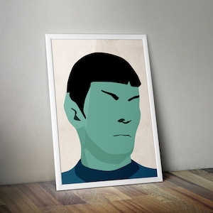 Peut inclure: Une illustration minimaliste d'un homme aux cheveux noirs courts et à l'expression sérieuse. Sa peau est verte et il porte une chemise bleu foncé.