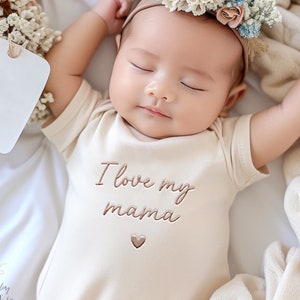 Embroidered I Love My Mama Onesies® Brand, I love my mommy, mom, Christmas Gift for Mom, Cute Baby Onesies® Brand, Mom Dad 120