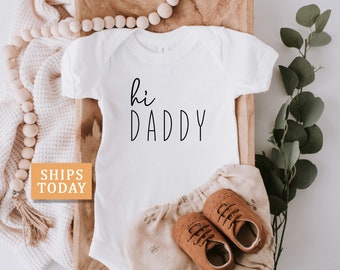 Baby Reveal to Father New Dad You Become A Daddy Baby Announcement The One Where Surprise Daddy Father/'s Day Short or Long Sleeves