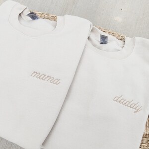 Embroidered Mama Daddy Sweatshirt Mom Dad Matching Sweatshirt Pregnancy Announcement Baby Coming Soon W126 M208