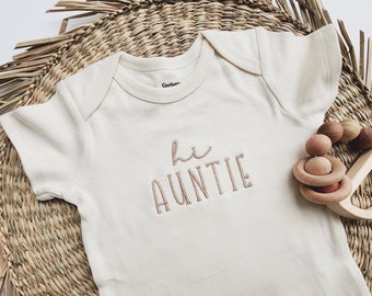 hi auntie ONESIES® brand ONESIES® brand hi grandma onesies®, pregnancy announcement onesies®, family pregnancy announcement, AuntUncle 605