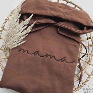 Embroidered Mom and Dad Matching Sweatshirts Mama Sweatshirt, Pregnancy Announcement, Mom Christmas gift for Mom Crewneck Mama Sweater W124
