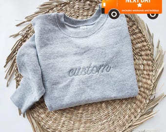 Custom Name Embroidered Custom Sweatshirt Kids Toddler,  Embroidered Youth Sweatshirt, Personalized Name Sweatshirt Kids name Sweatshirt Z5
