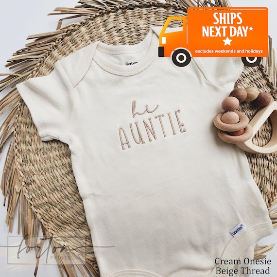 hi auntie ONESIES® brand ONESIES® brand hi grandma onesies®, pregnancy announcement onesies®, family pregnancy announcement, AuntUncle 605