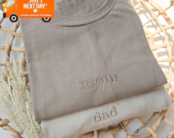 Camisa bordada para mamá y papá, para mamá primeriza, papá primerizo, regalo de cumpleaños para mamá, regalo del Día de la Madre para mamá, regalo para papá, A24, M223