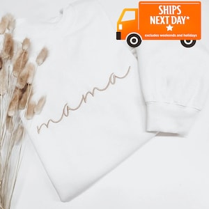 Mama Sweatshirt names Embroidered on Sleeve, Mother's Day Gift, Mom Gift Christmas Gift for Mom Personalized Gift for Mom W124