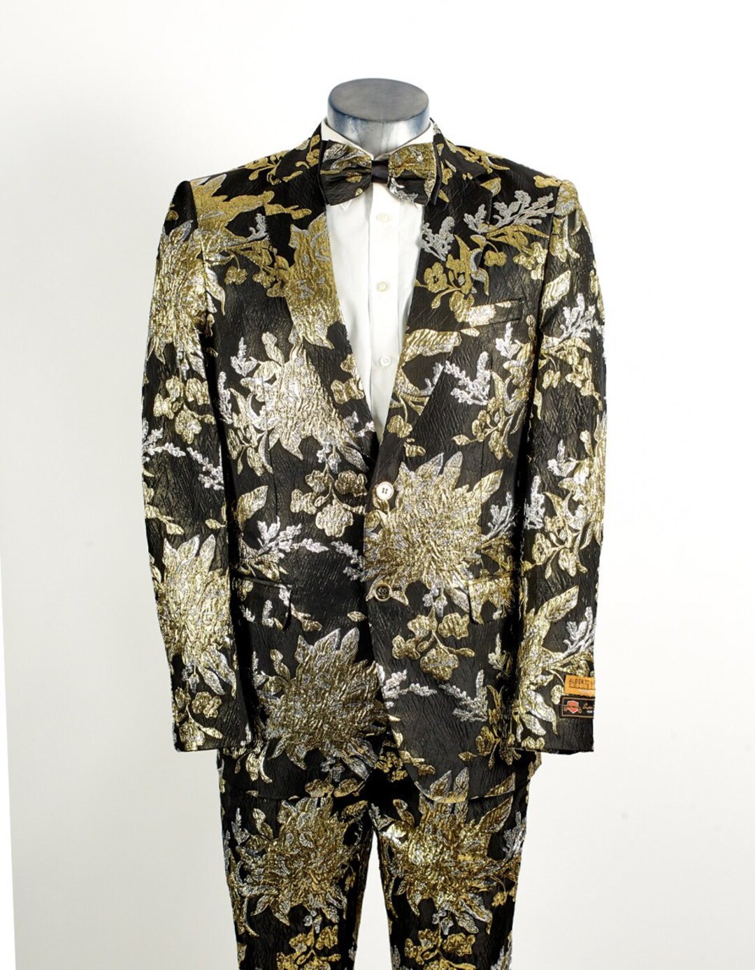 Mens 2 Button Black, Silver, & Gold Foil Floral Paisley Prom and Wedding  Tuxedo -  Singapore