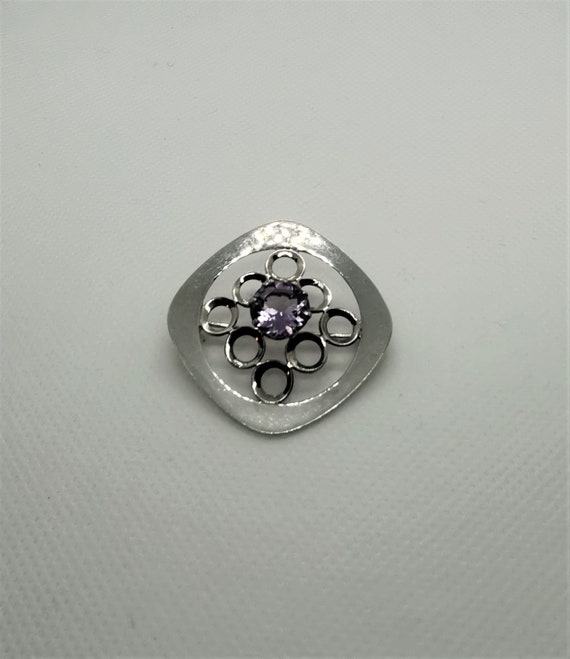 Vintage Beautiful brooch in silver with faceted a… - image 3