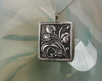 Old Large Swedish necklace in full-stamped silver pendant and chain 1950's.