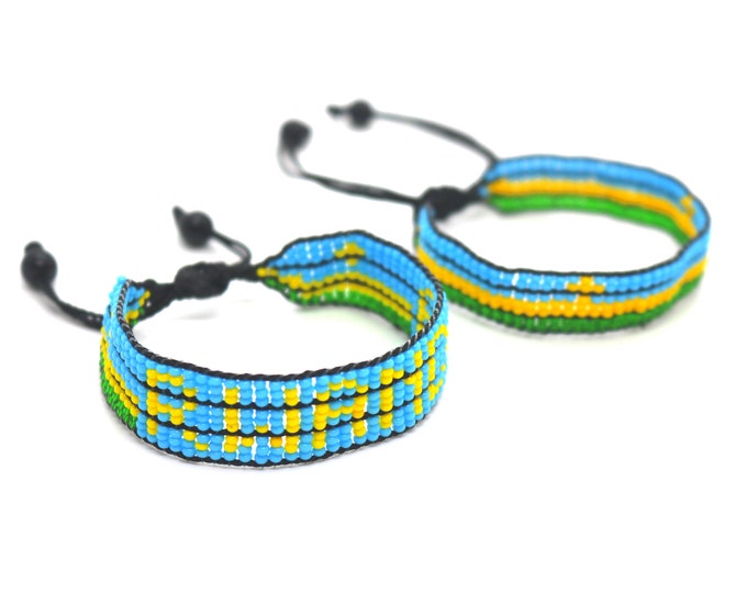 Rwanda flag adjustable beaded bracelet