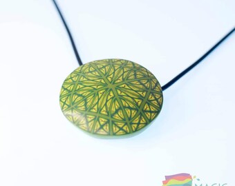 OOAK, patrón simétrico fascinante usando bastones de arcilla polimérica pulidos para un brillo encantador