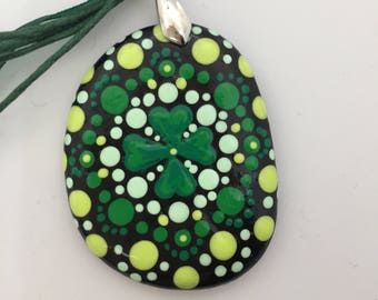 Mandalastein-Pendant, lucky clover-Unique