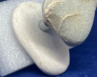 Pure nature - wall hooks, furniture knobs, wardrobe hooks - made of river stones - HEART FORM