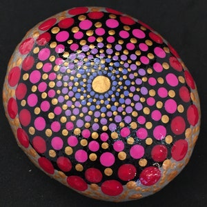 Mandalastein Red gold Dots-paperweight... image 2