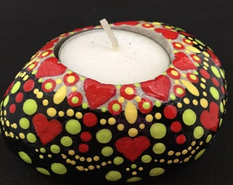 Mandalastein as tea light holder-red hearts