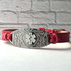 Pulsera de alerta médica de cuero genuino rojo Cope: grabado personalizado gratuito, caja de regalo, tarjeta médica de Shelley @buyamedicalalert.co