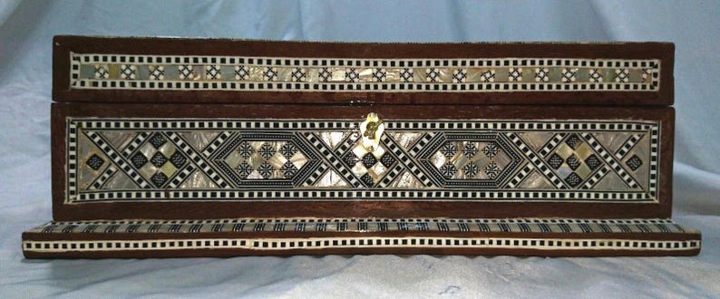 J67 LARGE SIZE Mother Of Pearl Mosaic Chest Egyptian Rectangular Jewelry Box