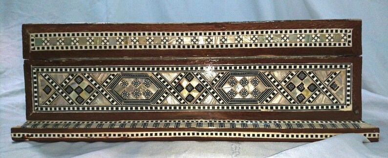 J67 LARGE SIZE Mother Of Pearl Mosaic Chest Egyptian Rectangular Jewelry Box