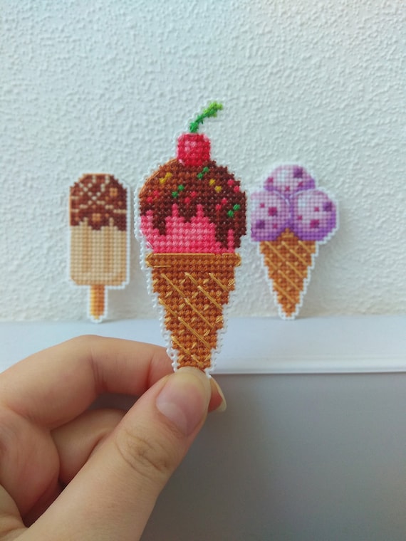 クロスステッチパターン アイスクリームサンプラー DMCチャート刺繍