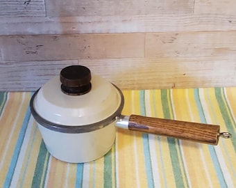 Vintage Club Aluminum Saucepan with Lid - Vintage Club Classic 1 Aluminum Saucepan