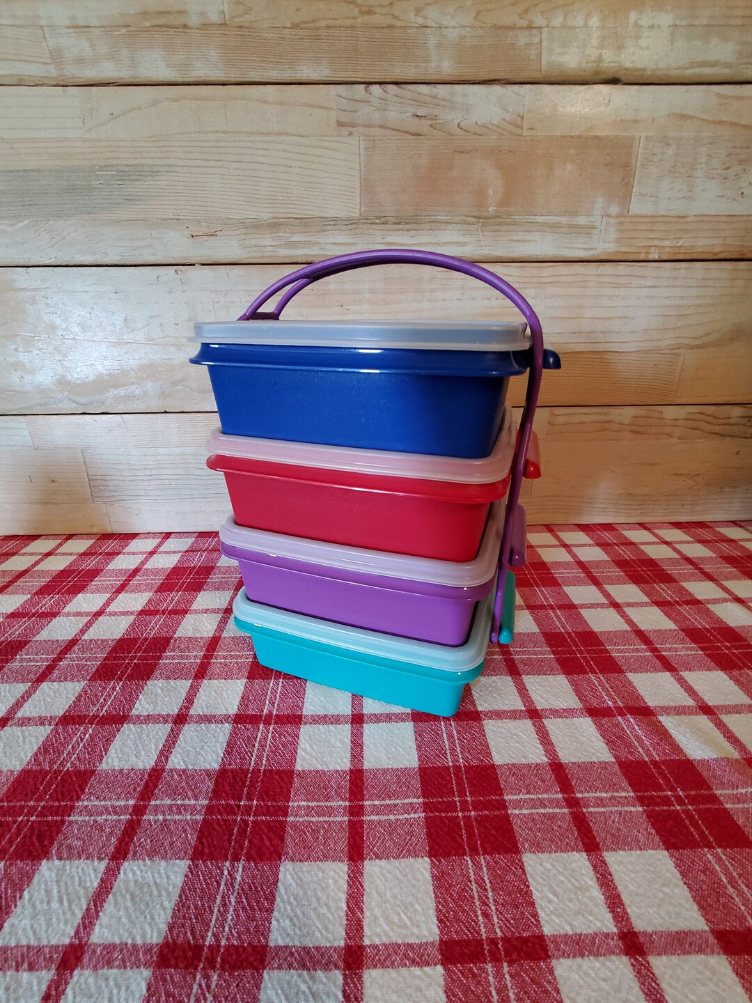 Critque Stackable Tupperware Tupperware Stackable Square Aways With Carrier Handle Tupperware Picnic ...