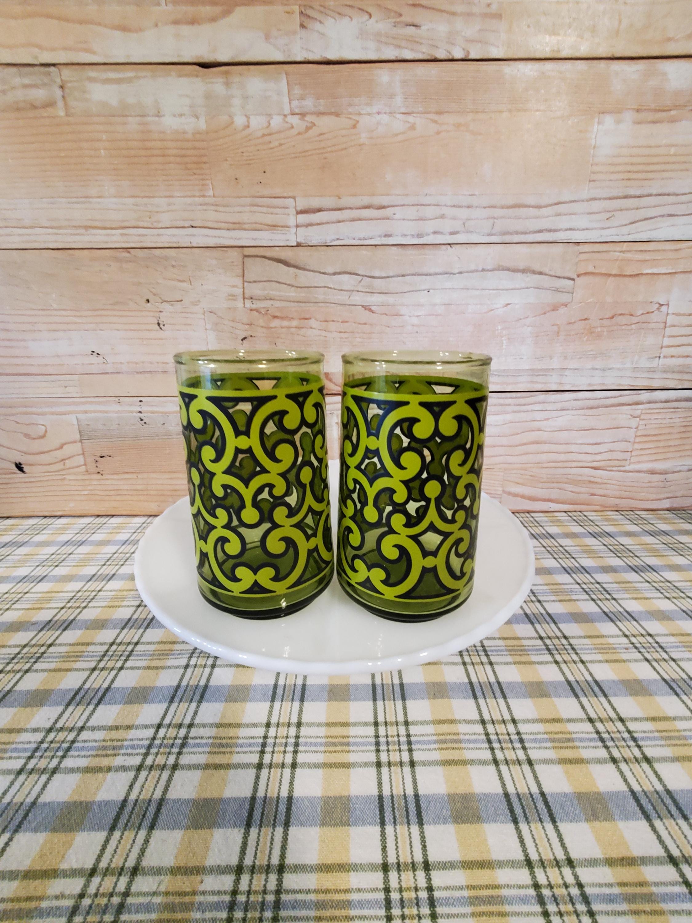 SET of 2 Vintage Baroque Avocado Green Drinking Glasses