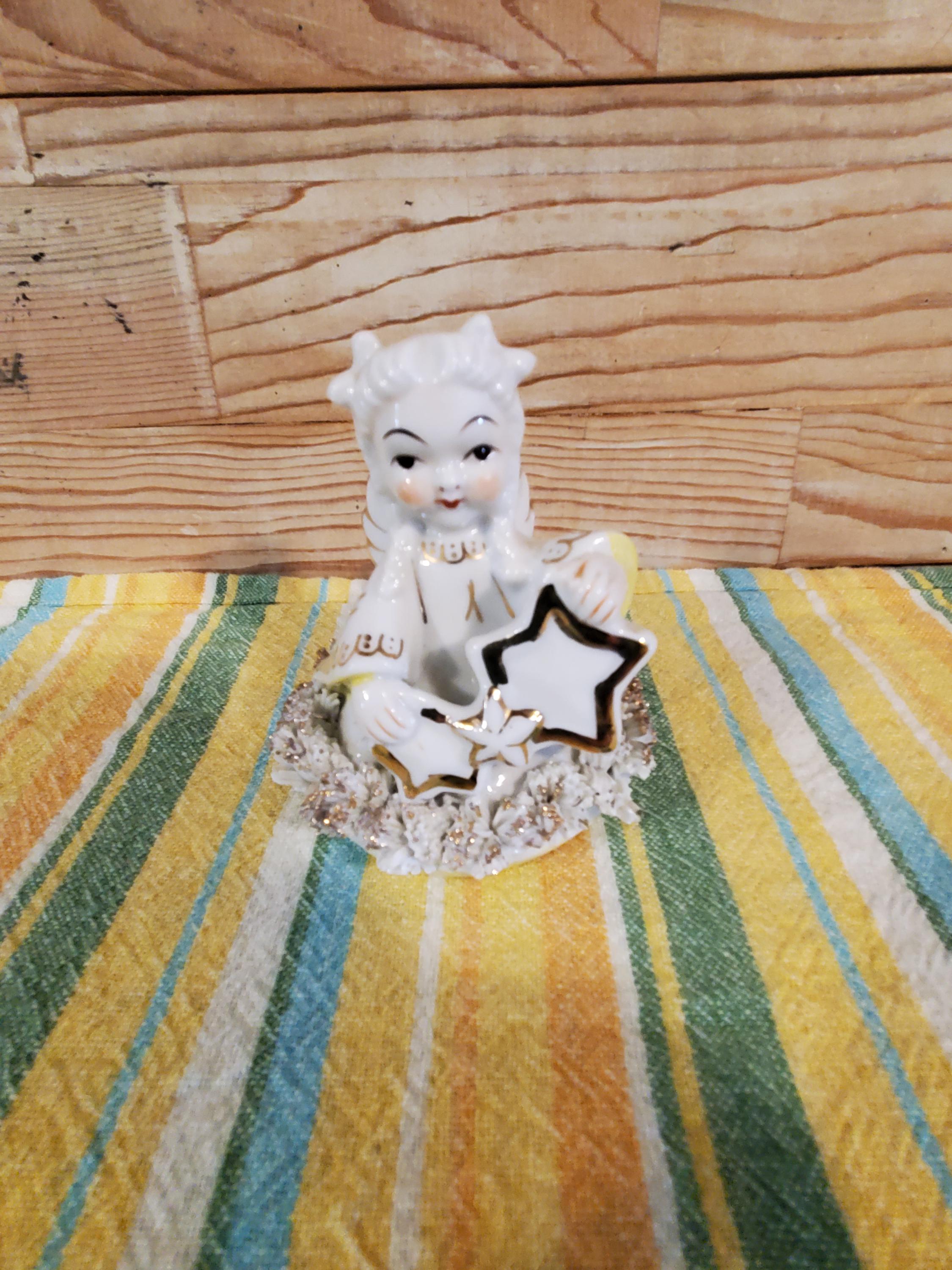 アンティーク イタリア カポデモンテ ハンドペイント エンボス装飾絵皿