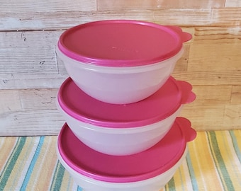 SET of 3 Tupperware Bowls with Lids - Tupperware Wonderlier Bowl Set