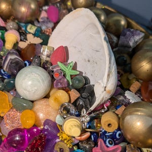 Crystal Scoop, Crystal Confetti, Tumbled Stones, Gemstones, Extra Scoops, Prizes, Lucky Scoops ***Buy 3, Get 1 Free