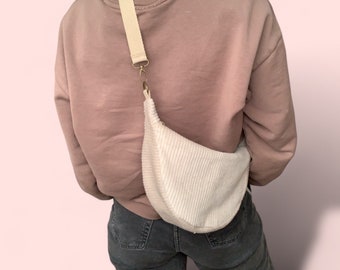 Halfmoon Bag | moon bag | bum bag