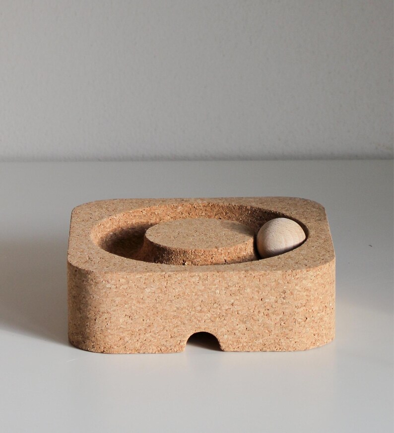 Wood and cork fragrance diffuser with sliding spheres image 4