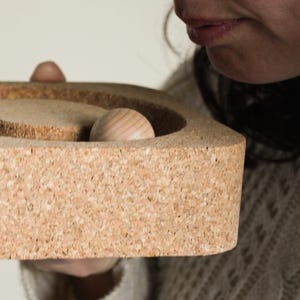Wood and cork fragrance diffuser with sliding spheres image 2