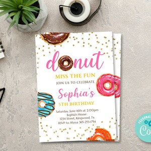 Donut Miss the Fun Invite, zaproszenie na imprezę Doughnut, różowe pączki na pierwsze urodziny, zaproszenie na urodziny dziewczynki, pączki edytowalne