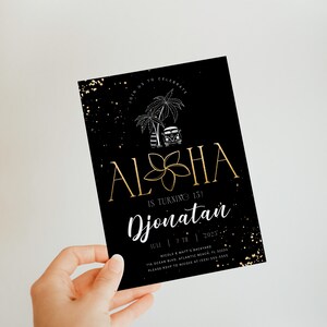 Invitación de cumpleaños Aloha negra y dorada: Fiesta Luau (Descarga digital) imagen 4